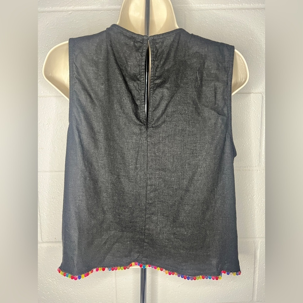 BCBGeneration Black Linen Blend Pompom Trim
Sleeveless Top size M - Picture 3 of 6